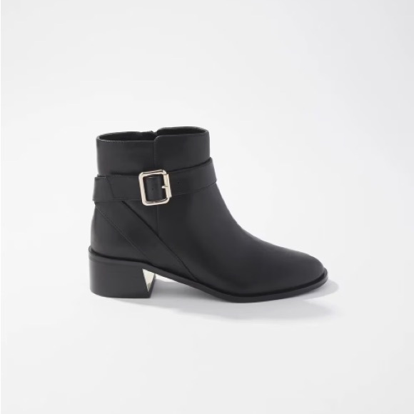 Short Leather Chelsea Boot - Picture 2 of 2